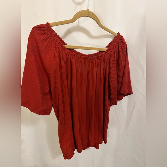 Off shoulder red orange blouse - Picture 6 of 7
